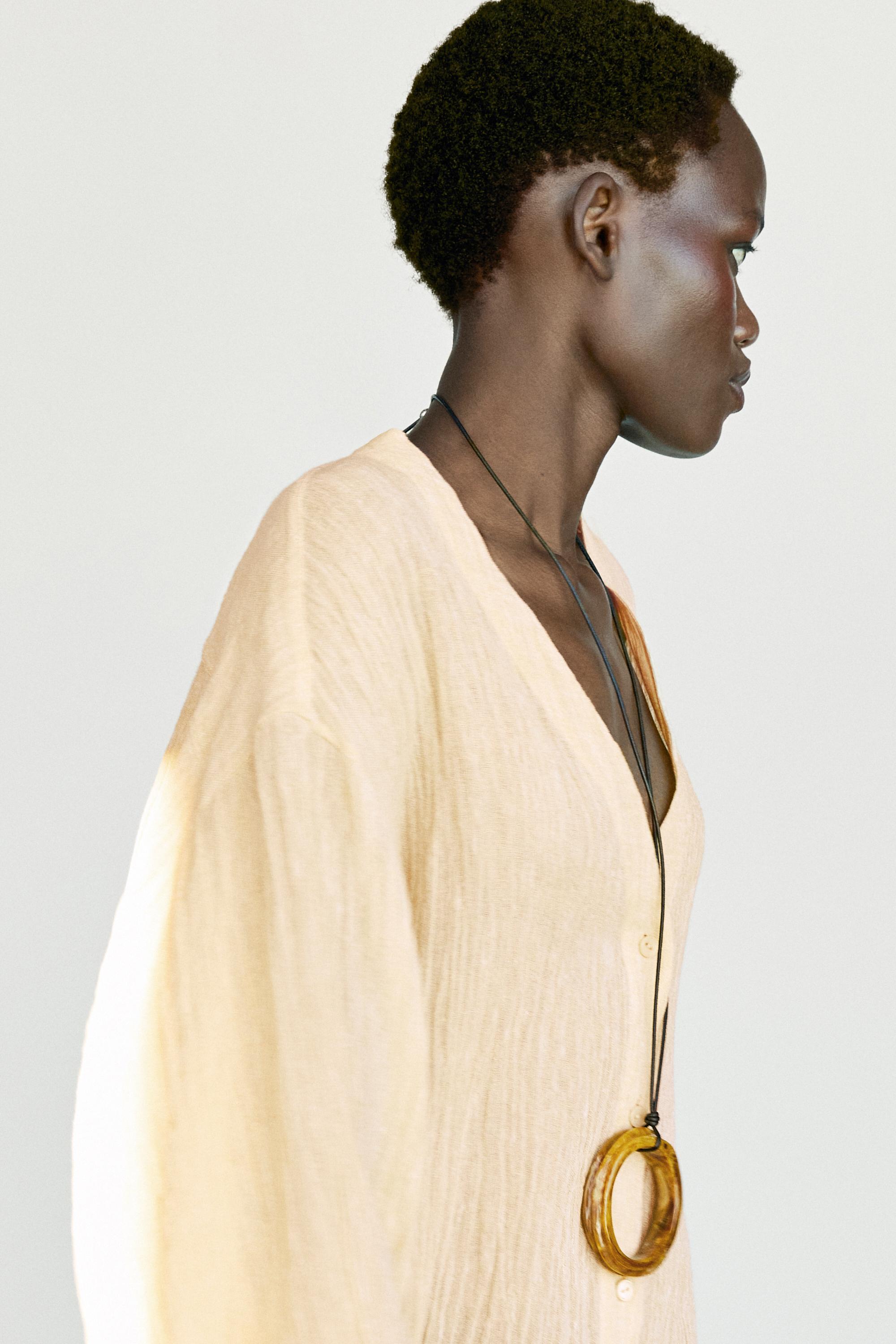 Pleated linen blend shirt